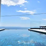 Spectacular X With Heated Pool Overlooking Split And Sea * Podstrana