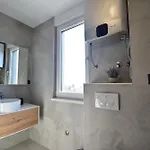 Spectacular X With Heated Pool Overlooking Split And Sea