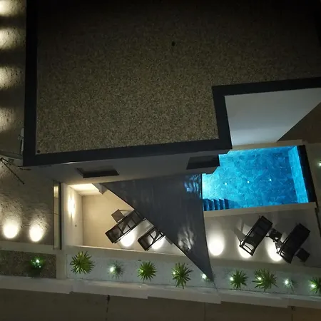 Villa Spectacular X With Heated Pool Overlooking Split And Sea Podstrana