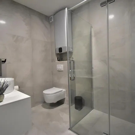Villa Spectacular X With Heated Pool Overlooking Split And Sea *