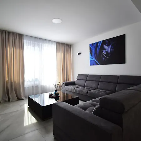 Villa Spectacular X With Heated Pool Overlooking Split And Sea