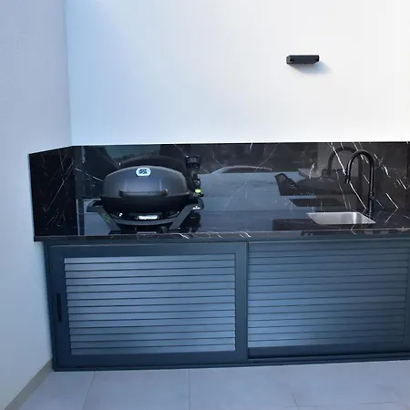Spectacular X With Heated Pool Overlooking Split And Sea * Podstrana